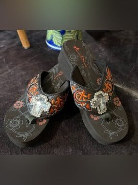 Montana West Embellished Brown & Orange Wedge Flip Flops with Crystal Accent